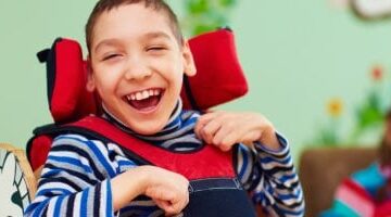 الشلل الدماغى.. أسباب الاصابة به وعلامات ظاهرة