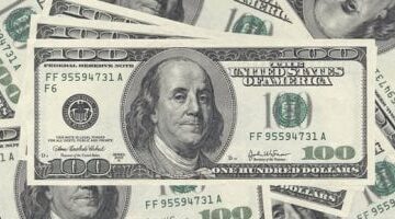 بالبنك المركزى 50.52 جنيه للشراء.. سعر الدولار اليوم مقابل الجنيه المصري