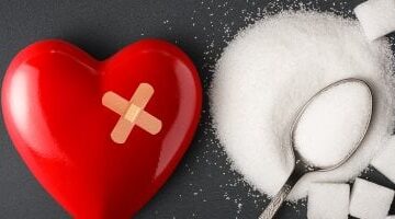 تأثيرات الإفراط في السكر أو الامتناع عنه على جسمك.. مفاجآت صحية مذهلة!