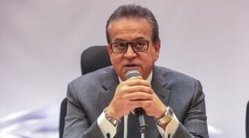 تحذير الصحة إلى بلبن من العودة للعمل دون استيفاء اشتراطات السلامة.. فيديو