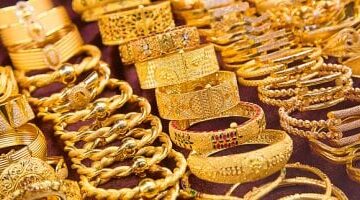 سعر الذهب اليوم في مصر: تحديث حي للسبت 3 مايو 2025