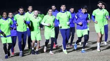 جلسة تحفيزية حماسية للمصري خلال تدريباته استعدادًا لمواجهة الزمالك