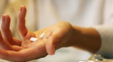 دراسة تحذر الحوامل من المسكنات.. تؤثر سلبا على الجنين بهذه الطريقة