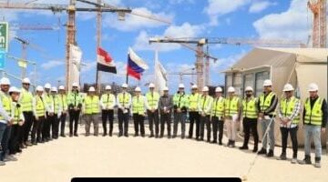 رئيس المحطات النووية يزور محطة الضبعة ويلتقي بالعاملين في المشروع