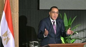 رئيس الوزراء يتولى متابعة حادث كسر خط الغاز ويوجه بصرف تعويضات عادلة للضحايا