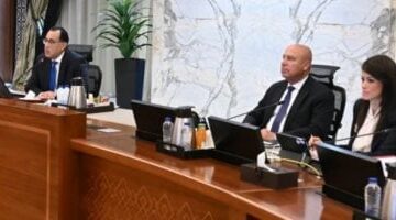 رئيس الوزراء يشهد توقيع اتفاقيات تعاون لطرح شركات تابعة لجهاز الخدمة الوطنية
