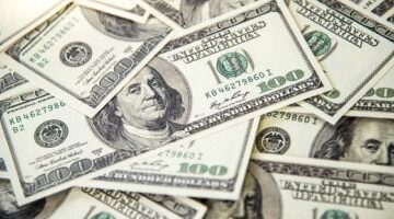 سعر الدولار اليوم الإثنين 7-4-2025 أمام الجنيه المصرى فى بداية تعاملات البنوك المصرية