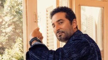 عمرو سعد ينهي تصوير فيلم "The Crows" العالمي المثير للمفاجآت.. شاهد الفيديو!
