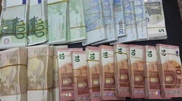 فى منتصف اليوم.. أسعار الدولار والعملات الأجنبية الجمعة 11 - 4 - 2025