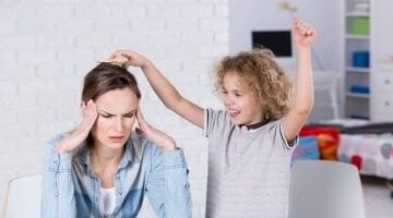 لماذا يتشابه أعراض فرط الحركة والقلق لدى النساء؟