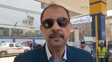 محافظ سوهاج: لا زيادة فى أسعار الخبز وتعيين مسئولين لمتابعة المواقف.. فيديو