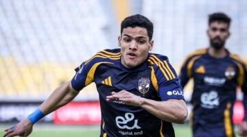 مفاوضات الأهلي مع زد لشراء عقد مصطفى العش.. هل أصبحت نهائية؟