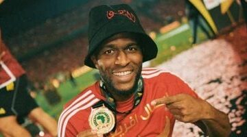 موديست مهاجم الأهلى السابق يحتفل اليوم بعيد ميلاده الـ"37"