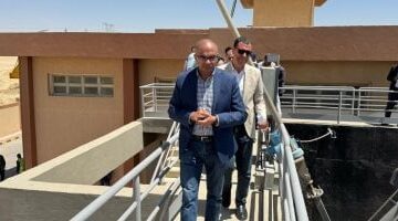 نائب وزير الإسكان يتفقد مشروعات الصرف الصحى بالمبادرة الرئاسية "حياة كريمة" بالجيزة