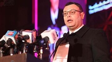 وزير الإسكان يلتقي رئيس المكتب الهندسي الثامن بشركة "CSCEC" الصينية