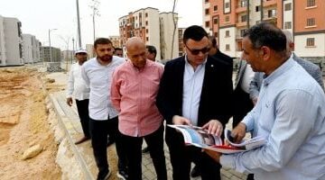 وزير الإسكان ينهي جولته بتفقد وحدات مشروع "سكن لكل المصريين" بحدائق العاصمة