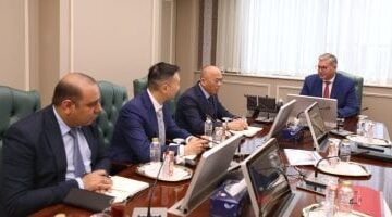 وزير البترول: القارة الأفريقية تتمتع بفرص استثمارية واعدة فى قطاع الطاقة