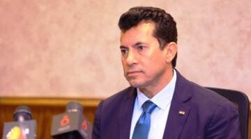 وزير الشباب والرياضة يهنئ أبطال مصر بتصدرهم الدورى العالمى للكاراتيه