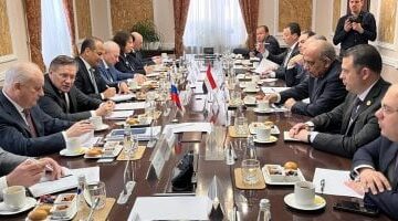 وزير الكهرباء يجتمع برئيس"روسآتًوم" لمتابعة مستجدات مشروع محطة الضبعة النووية