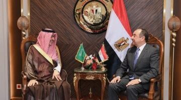 وزير قطاع الأعمال العام يستقبل سفير السعودية بالقاهرة لبحث فرص الاستثمار