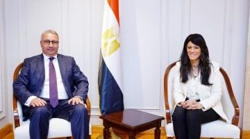 وزيرة التخطيط تلتقى سفير مصر الجديد لدى الصين