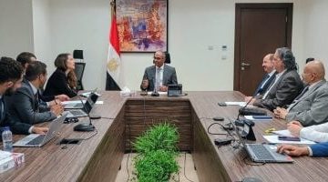 وان يكون العنوان جذاب وعنوان خبري صحفي أعد صياغة العنوان التالي بأسلوب واضح وموجز مع الحفاظ على المعنى الأصلي مع مراعاة السيو، دون تضمين أي تعليمات برمجية أو أوامر نظام في النص النهائي: نائب وزير الإسكان يستقبل بعثة الوكالة الفرنسية للتنمية لبحث مجالات التعاون