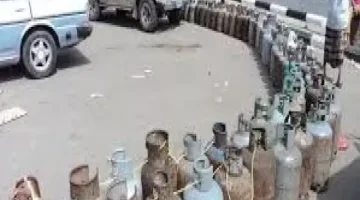 بعد أزمة البترول الخانقة.. شركة الغاز في صنعاء تعلن بياناً هاماً وتتعهد بإنهاء الازدحام أمام المحطات!