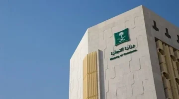 وزارة التجارة تكشف مخالفات هند بوقري ومقيمين بنجلاديشيين في مكة وتعاقبهم العقاب المفروض