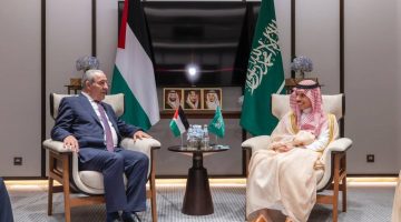 وزير الخارجية يستقبل نائب رئيس دولة فلسطين في لقاء دبلوماسي مهم