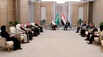 آل الشيخ يجتمع برئيس الوزراء المصري في لقاء رسمي حيوي