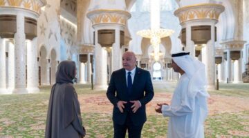 جامع الشيخ زايد: تحفة معمارية دينية ساحرة بجمالها ورمزيتها