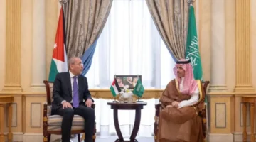 وزيري خارجية الأردن والسعودية يناقشان أحدث تطورات الأزمة في غزة