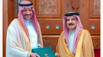 دعوة الملك السعودي لملك البحرين لحضور القمة الخليجية الأمريكية في الرياض