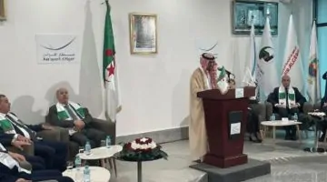 سفير المملكة في الجزائر يودع الفوج الأول من ضيوف الرحمن