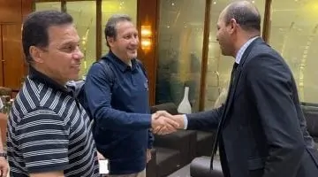 أول صور حصرية لوصول حسام البدري من ليبيا بعد الأزمة الأخيرة