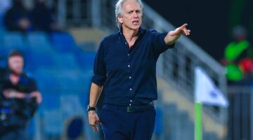الهلال يقيل جيسوس خلال اجتماع طارئ مفاجئ