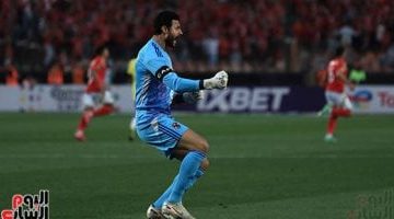 الأهلي يعلن تمديد عقود الشناوي وياسر إبراهيم بعد مواجهة فاركو
