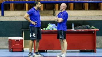 موعد النهائي الملحمي: الأهلي يواجه الزمالك في كأس إفريقيا لكرة اليد!