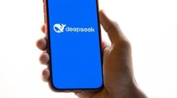 الإصدار المحدث من نموذج DeepSeek R1: تفاصيل وأحدث التحسينات في الذكاء الاصطناعي