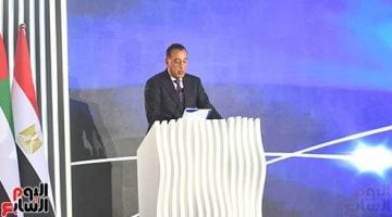 انطلاق حفل توقيع الاتفاقية النهائية لتطوير المنطقة الصناعية الإماراتية بشرق بورسعيد