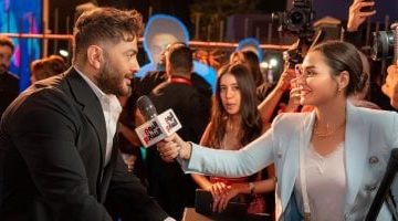 تامر حسني يكشف عن حلمه بتأسيس أكاديمية لدعم المواهب ويعيش "ريستارت" يومياً