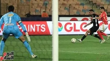 تعادل مثير في الدوري.. الأهلي والبنك الأهلي يستمران بنتيجة 1-1 بعد 60 دقيقة.. شاهد الصور!