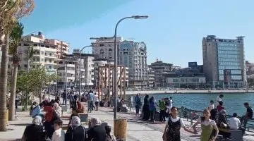 حديقة بنت الشاطئ تحتضن احتفالات طلاب صفوف النقل بإجازة نهاية العام بتذاكر 2 جنيه