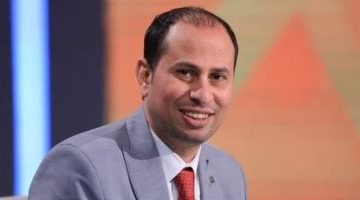 حسن السعدني يتسلم جائزة شروق شيمي للصحافة الرياضية من مؤسسة الأهرام