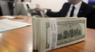 سعر الدولار مقابل الجنيه المصري اليوم: الجمعة 2 مايو 2025 – تحديث مستمر