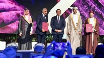 طلعت مصطفى تستثمر 1.5 مليار ريال عماني في مشروعين عقاري وسياحي مع وزارة الإسكان بعمان