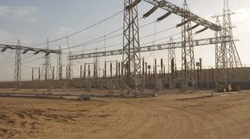 كشف وزارة الكهرباء عن استعداداتها لتعزيز استقرار وأمان الشبكة الكهربائية