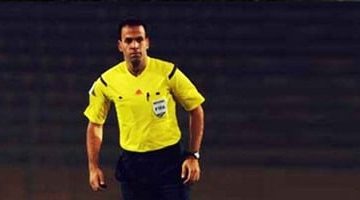 محمد الحنفي يتولى حكم مباراة الزمالك وسيراميكا في دوري نايل الملتهب!