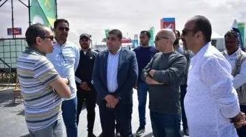 مسؤولو الإسكان في جولة تفقدية لكومبوند مزارين والشواطئ والمدينة التراثية بـ"العلمين الجديدة"