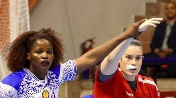 هزيمة مؤلمة لسيدات الأهلي أمام بترو أتليتكو في نهائي الكأس الأفريقية لكرة اليد